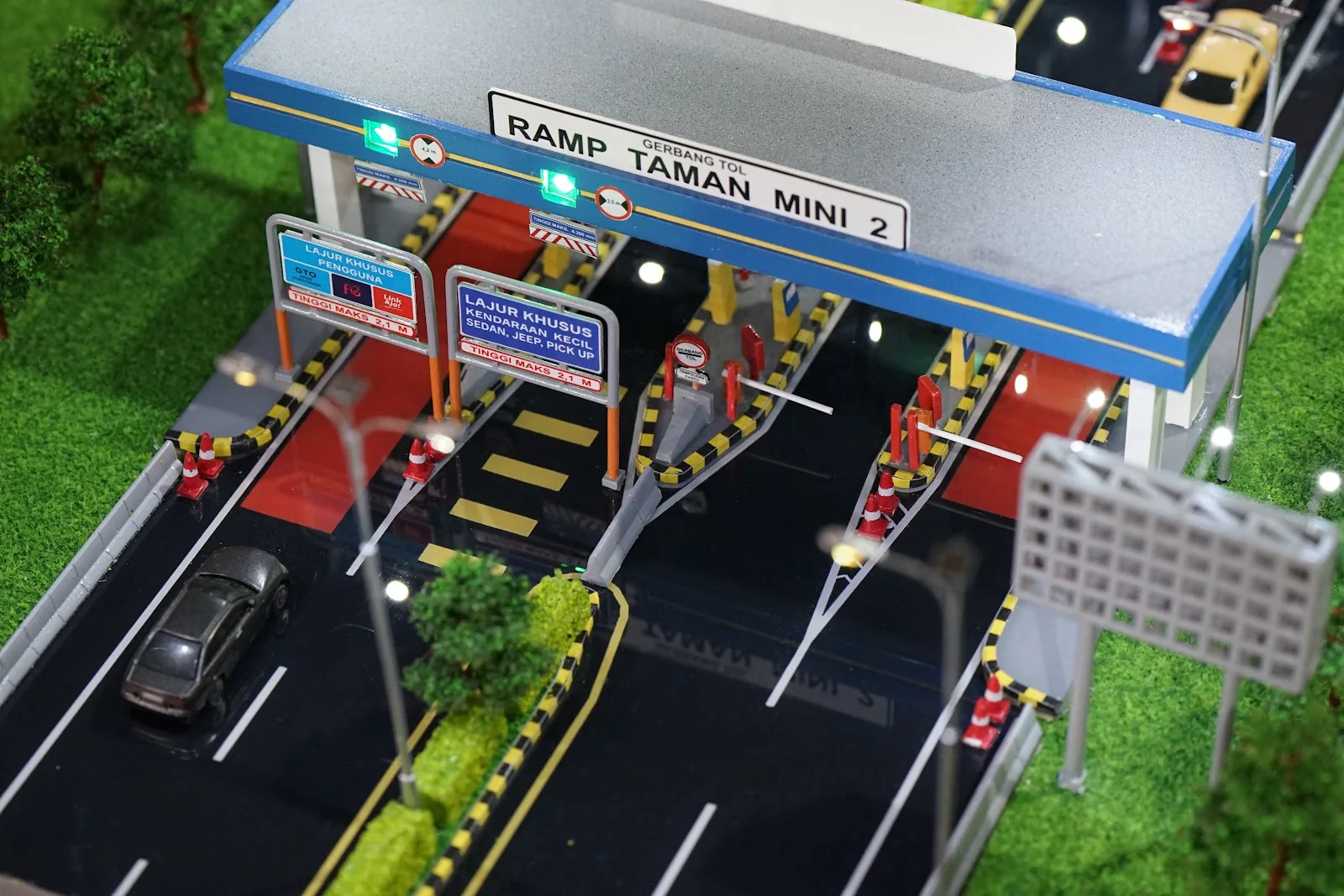 Toll gate detail in Jasa Marga diorama.